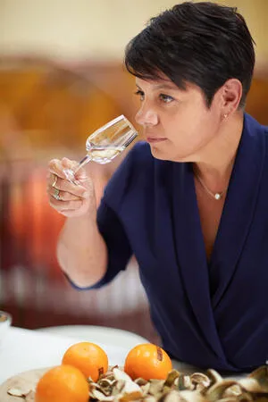 MAÎTRE DISTILLATEUR carole quinton