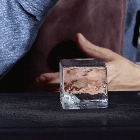 Come creare ghiaccio a forma di diamante | Cointreau Italy